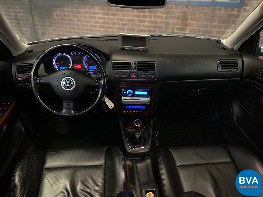 Volkswagen Bora 2.8 V6 4Motion Highline 204pk 2002 -YOUNGTIMER-