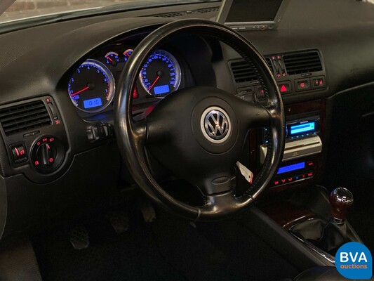 Volkswagen Bora 2.8 V6 4Motion Highline 204pk 2002 -YOUNGTIMER-