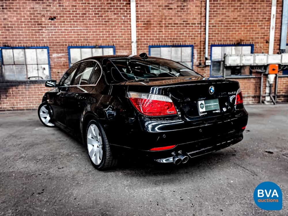 BMW 545i Executive E60 4.4 V8 333pk 2003 -YOUNGTIMER- 5-serie
