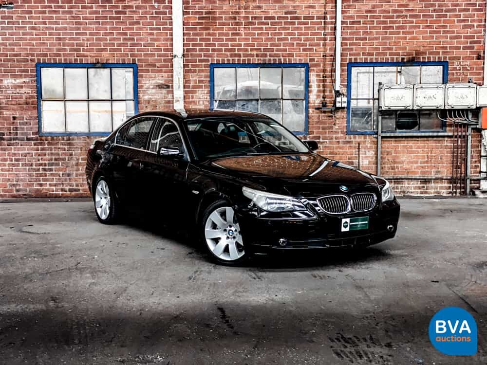 BMW 545i Executive E60 4.4 V8 333pk 2003 -YOUNGTIMER- 5-serie