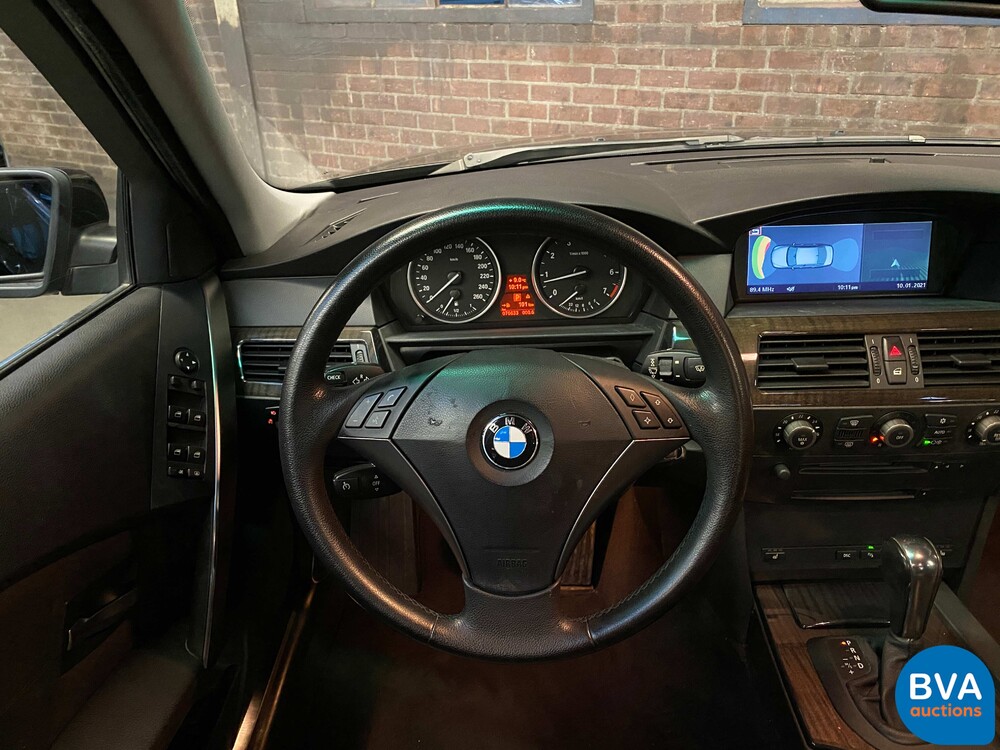 BMW 545i Executive E60 4.4 V8 333pk 2003 -YOUNGTIMER- 5-serie