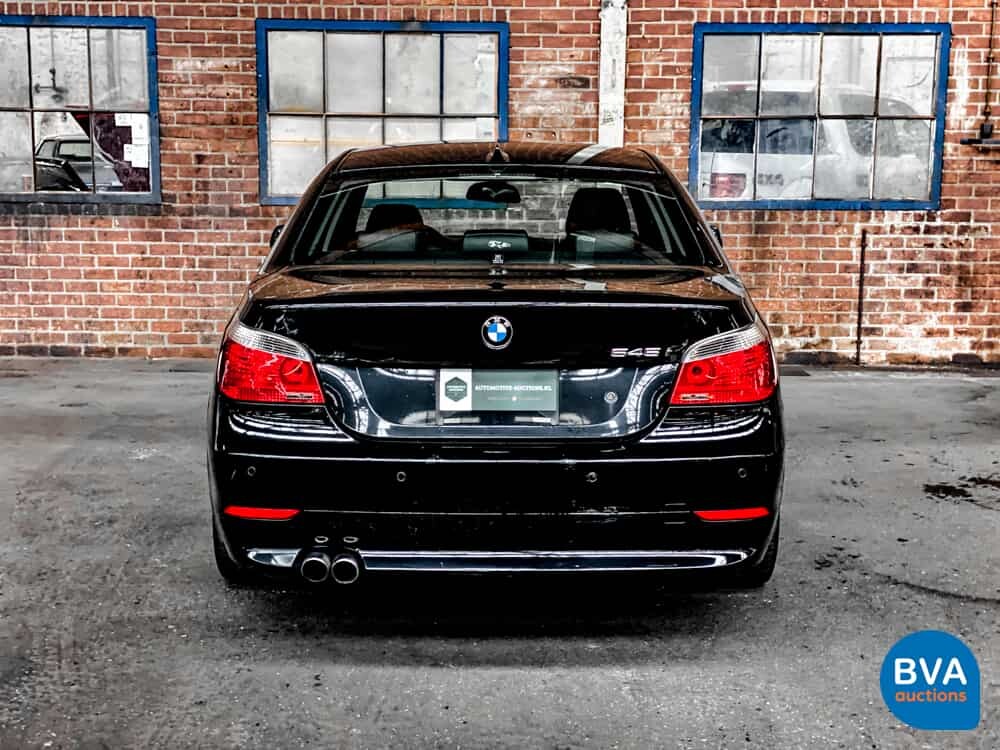 BMW 545i Executive E60 4.4 V8 333pk 2003 -YOUNGTIMER- 5-serie