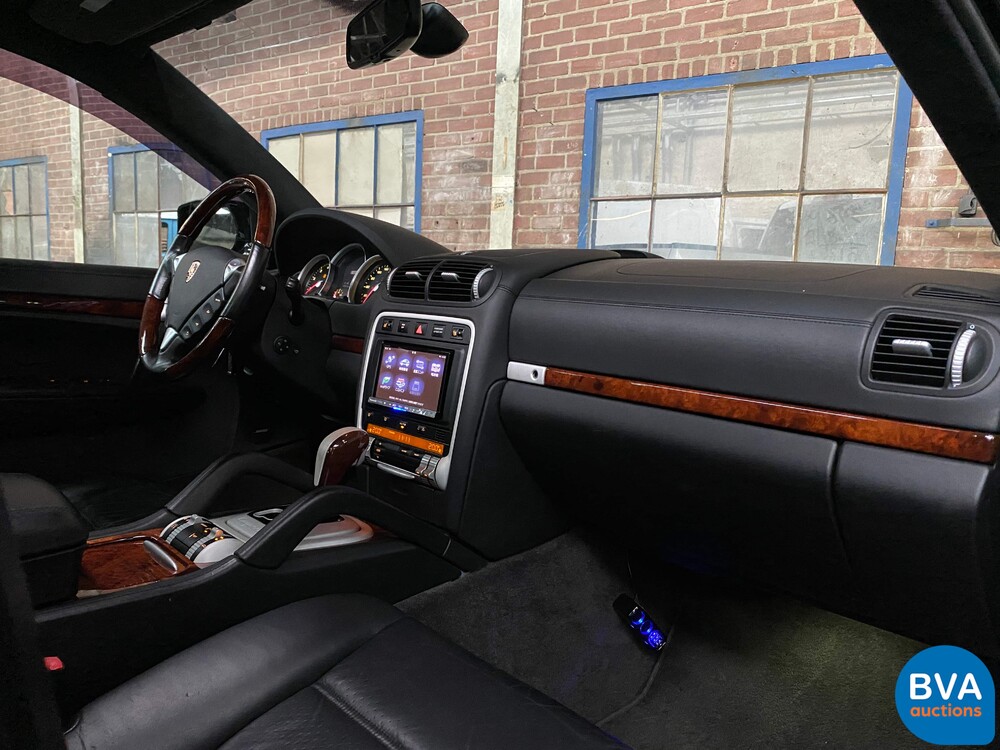 Porsche Cayenne Turbo 4.8 V8 500pk 2007