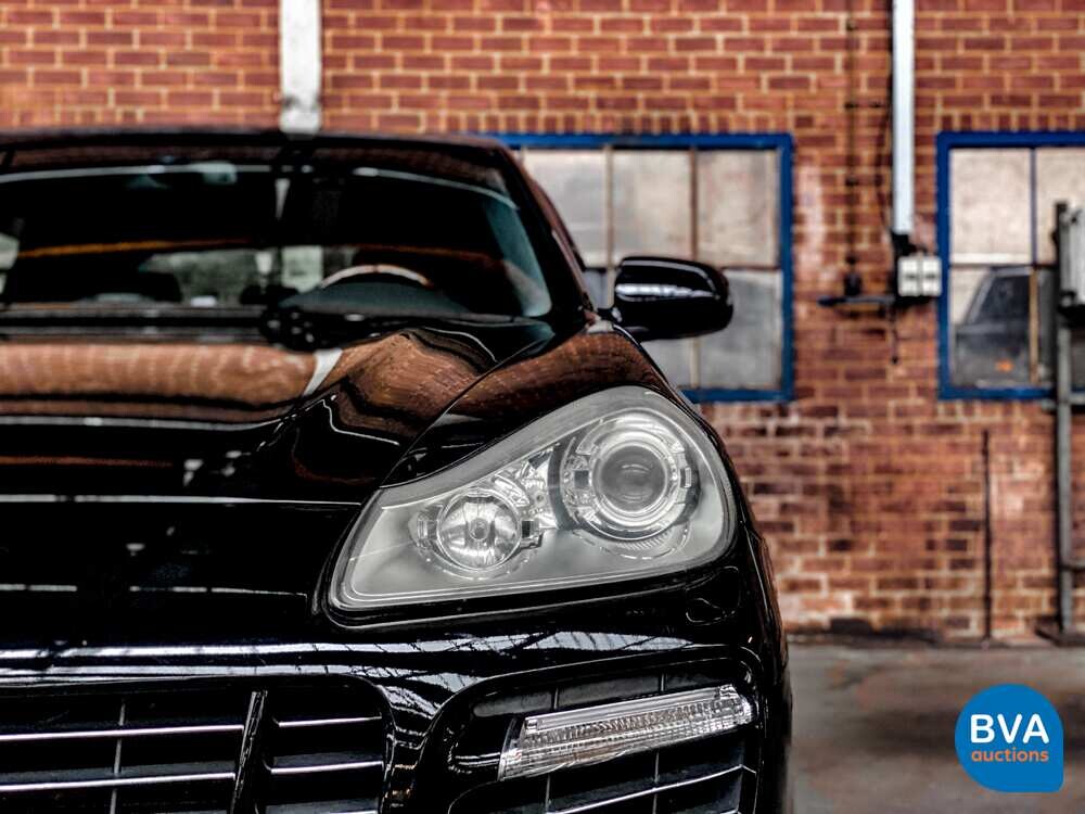 Porsche Cayenne Turbo 4.8 V8 500pk 2007