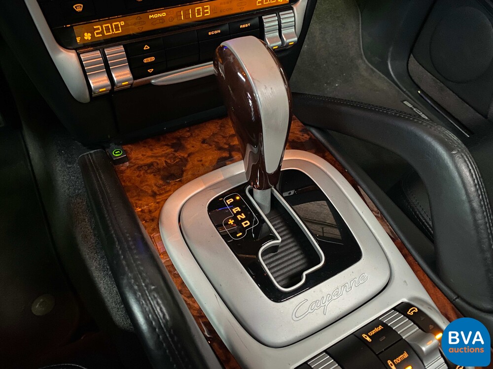 Porsche Cayenne Turbo 4.8 V8 500pk 2007