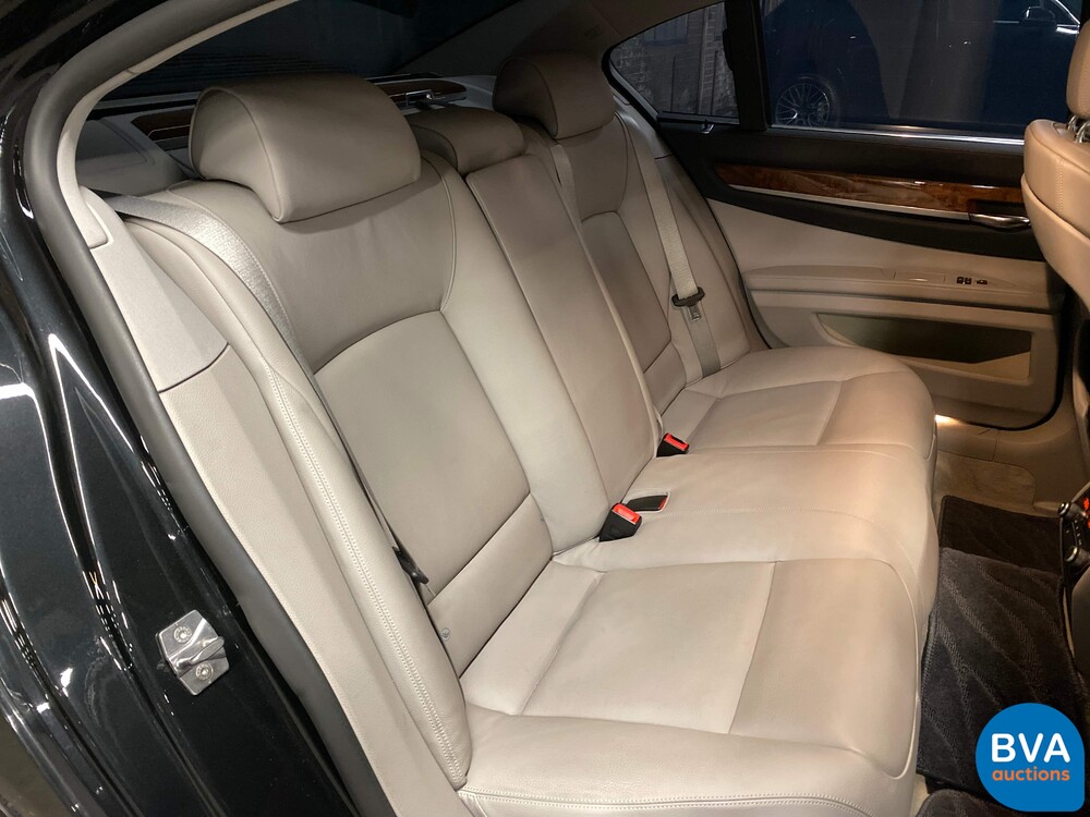 BMW ActiveHybrid7 F04 4.4 465pk 2010 7-serie