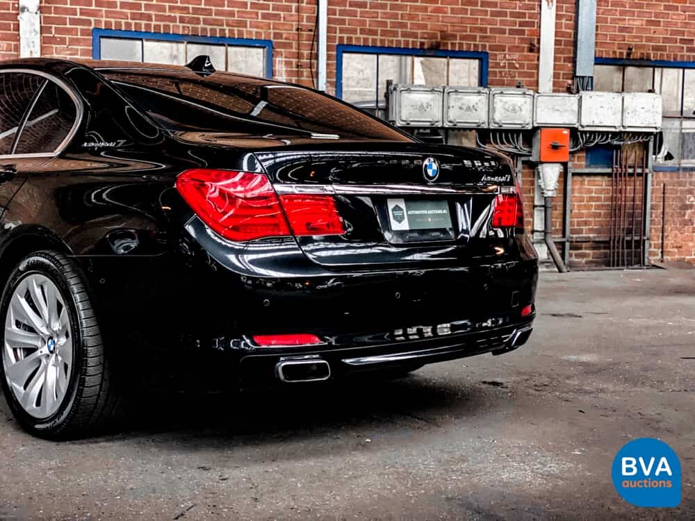 BMW ActiveHybrid7 F04 4.4 465pk 2010 7-serie