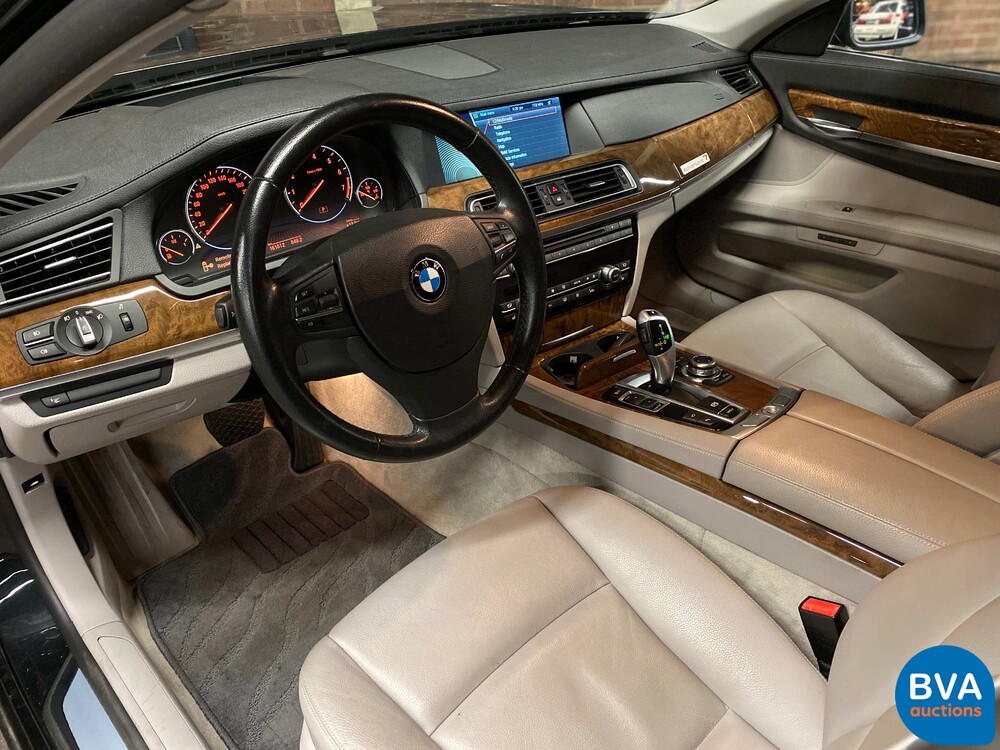BMW ActiveHybrid7 F04 4.4 465pk 2010 7-serie