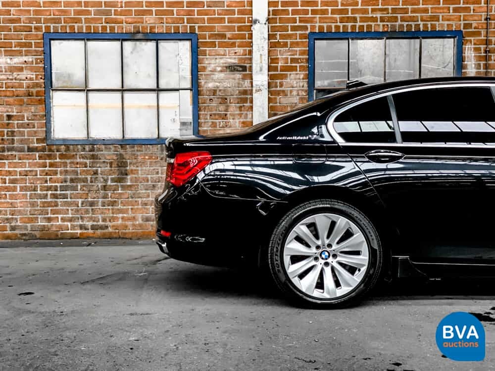 BMW ActiveHybrid7 F04 4.4 465pk 2010 7-serie