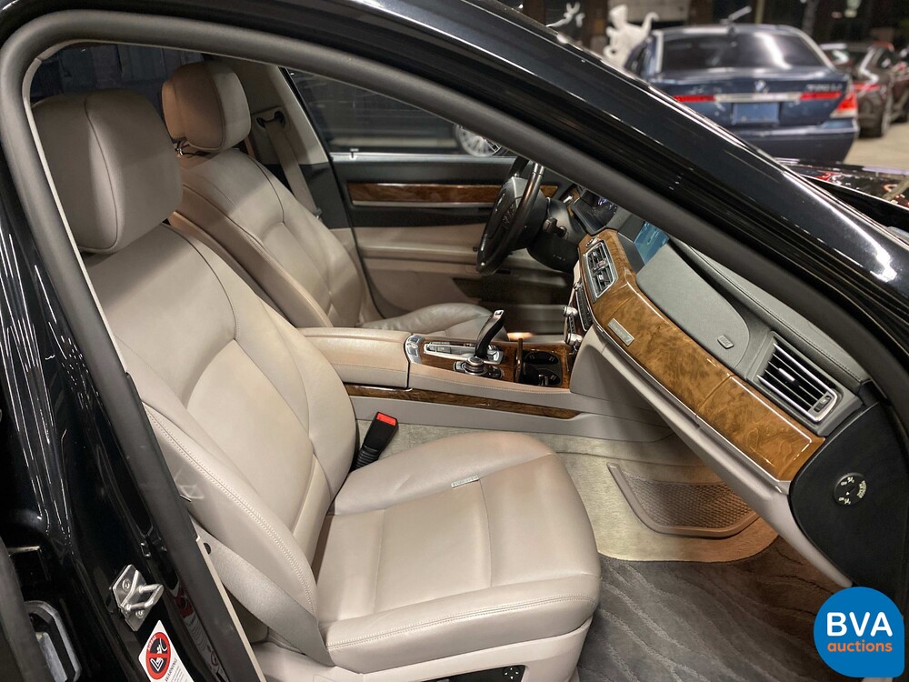 BMW ActiveHybrid7 F04 4.4 465pk 2010 7-serie