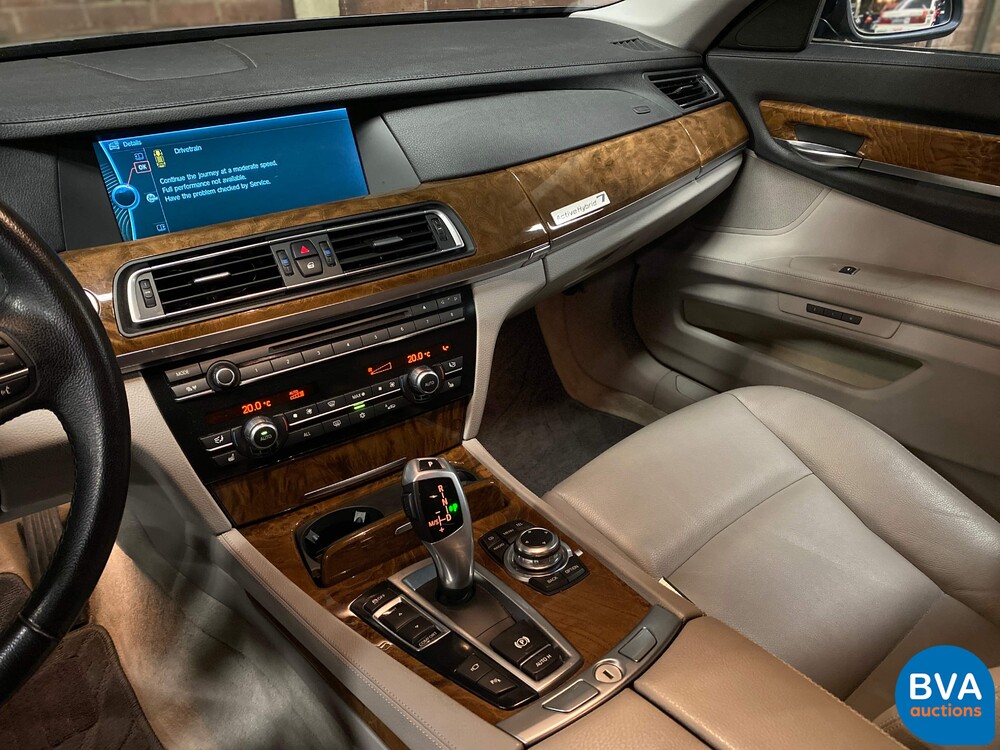 BMW ActiveHybrid7 F04 4.4 465pk 2010 7-serie