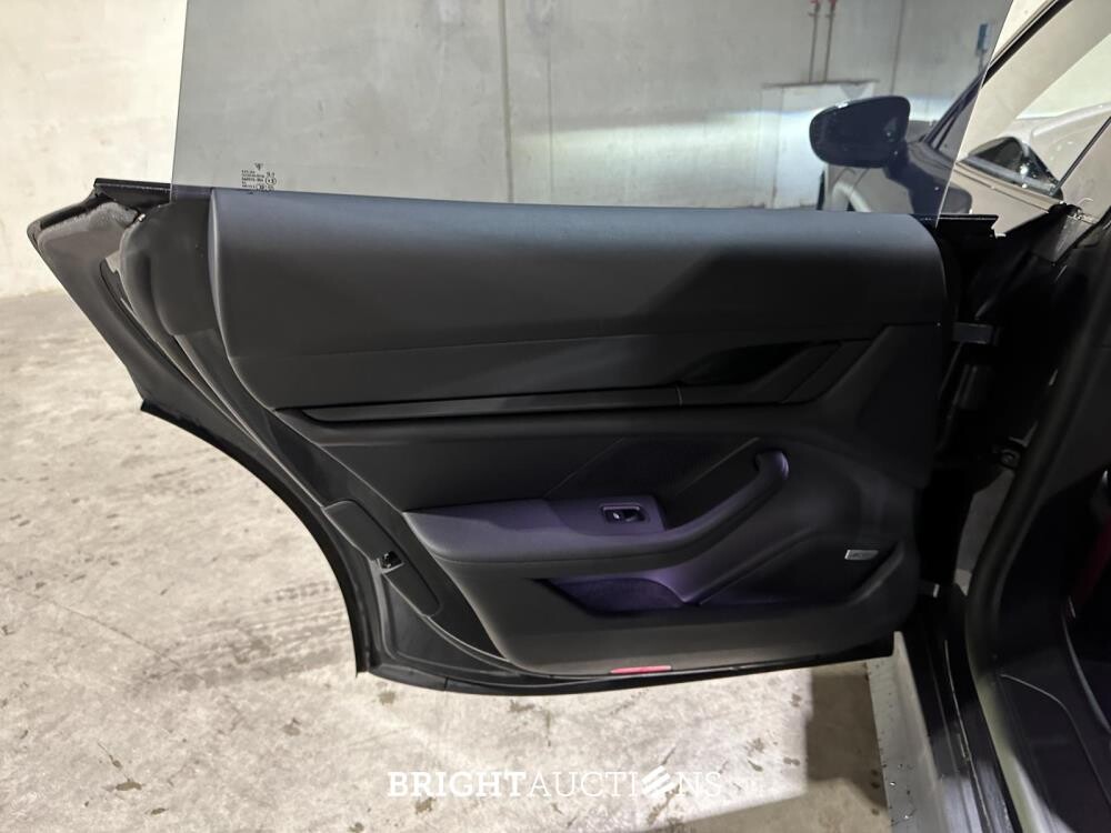 Porsche Taycan Sport Turismo 79 kWh (Sport Chrono) 326pk 2022 (Origineel-NL), P-959-PG - 033-K0X