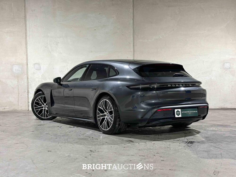 Porsche Taycan Sport Turismo 79 kWh (Sport Chrono) 326pk 2022 (Origineel-NL), P-959-PG - 033-K0X
