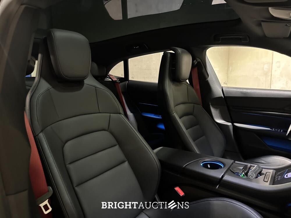 Porsche Taycan Sport Turismo 79 kWh (Sport Chrono) 326pk 2022 (Origineel-NL), P-959-PG - 033-K0X