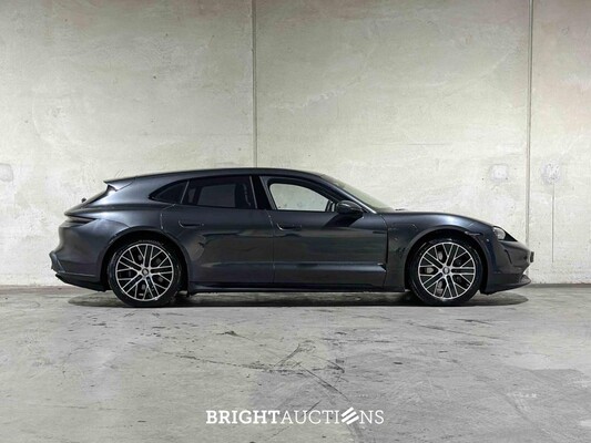 Porsche Taycan Sport Turismo 79 kWh 326pk 2022 (Origineel-NL), P-959-PG - 033-K0X