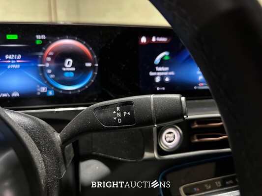 Mercedes-Benz EQC400 4Matic Business Solution Luxury 80 kWh 408pk 2021, P-079-LT
