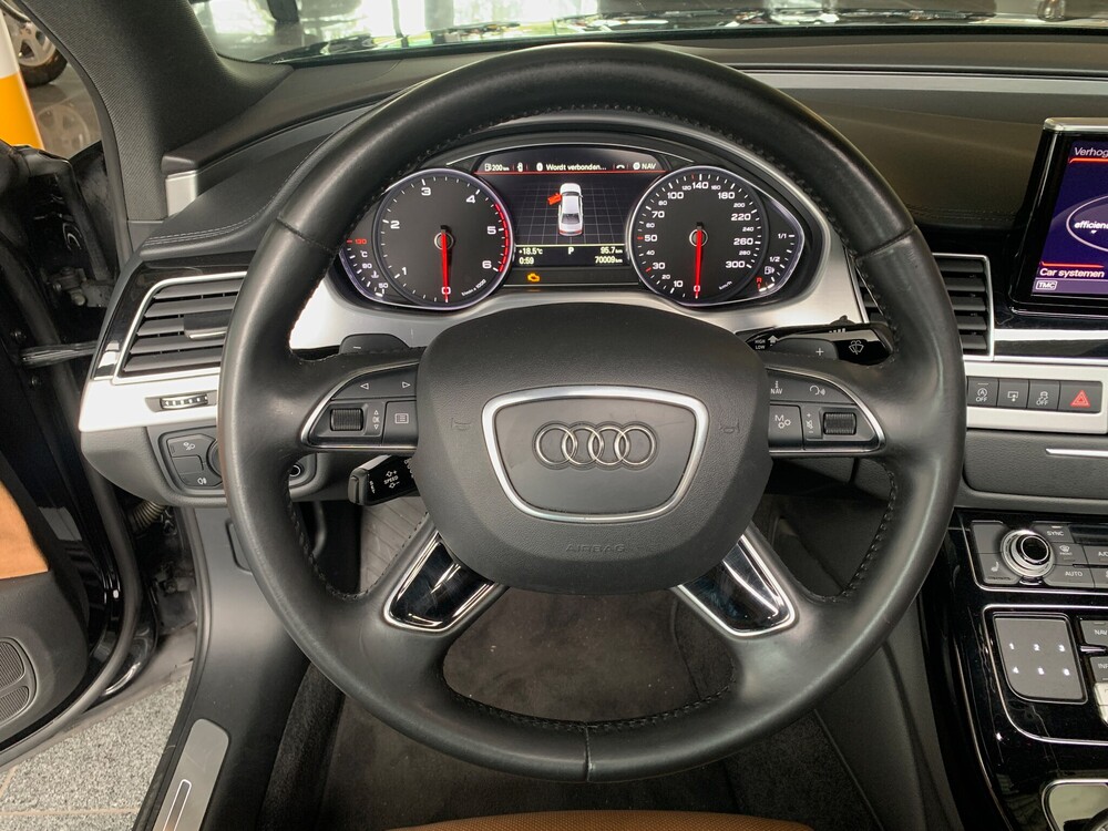 Audi A8 3.0 TDI Quattro 262pk 2017 -Org NL- FACELIFT, NV-472-X