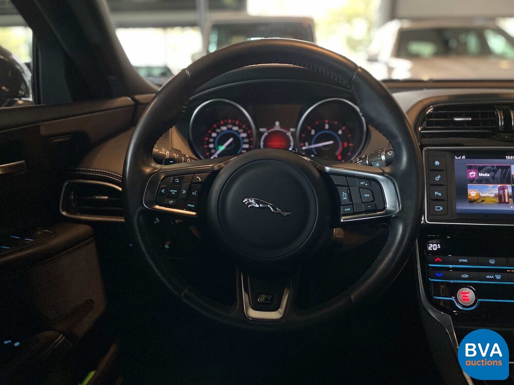 Jaguar XE 2.0D R-Sport Portfolio 163pk 2018 -Org NL-, RP-369-X