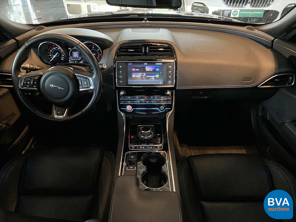 Jaguar XE 2.0D R-Sport Portfolio 163pk 2018 -Org NL-, RP-369-X