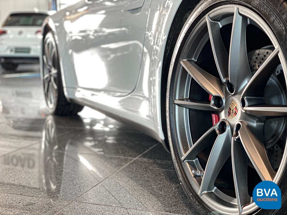 Porsche 911 992 Carrera 4S 3.0 450pk 2021 Garantie NW-Model GARANTIE