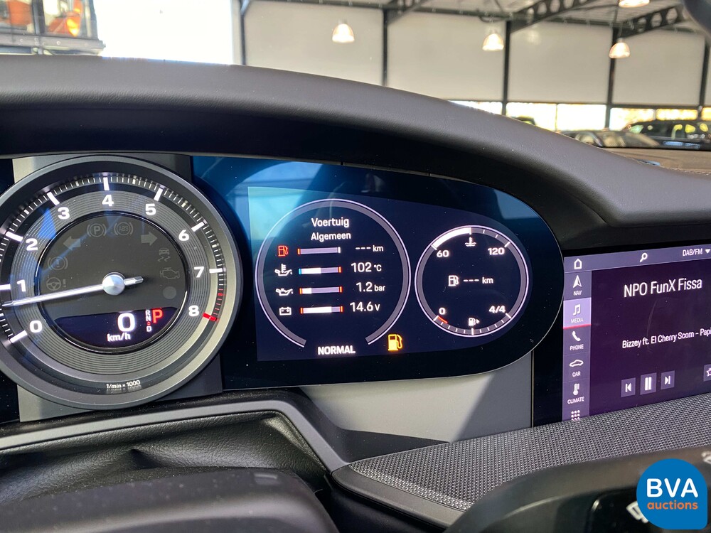 Porsche 911 992 Carrera 4S 3.0 450pk 2021 Garantie NW-Model GARANTIE