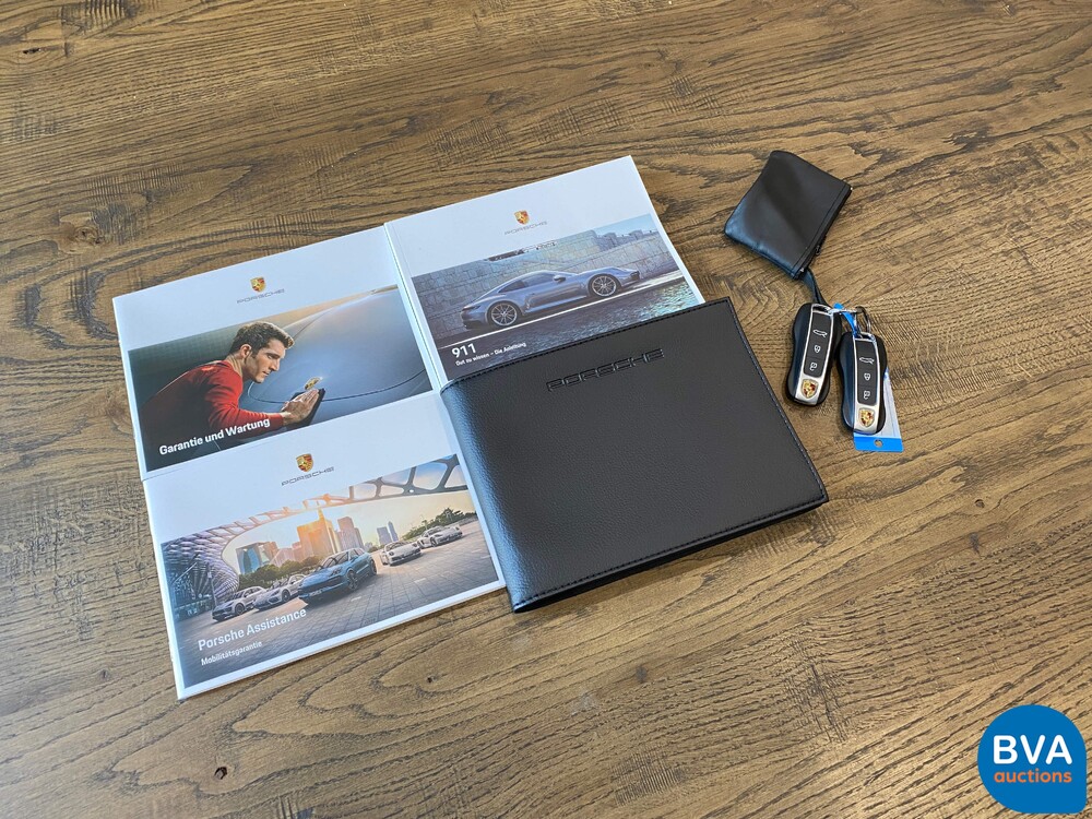 Porsche 911 992 Carrera 4S 3.0 450pk 2021 Garantie NW-Model GARANTIE