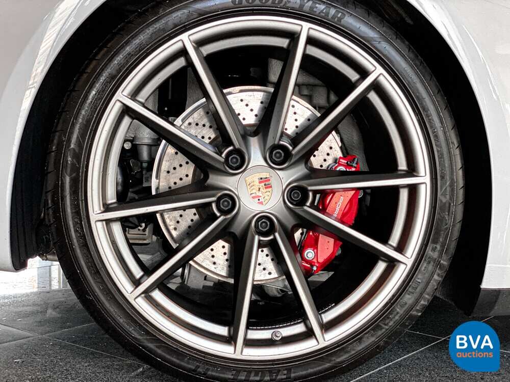 Porsche 911 992 Carrera 4S 3.0 450pk 2021 Garantie NW-Model GARANTIE