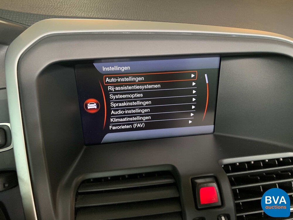 Volvo XC60 2.0 T5 Momentum 241pk 2011 -Org NL-, 81-PZG-6