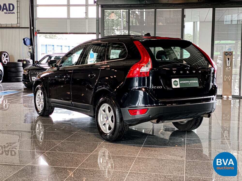 Volvo XC60 2.0 T5 Momentum 241pk 2011 -Org NL-, 81-PZG-6