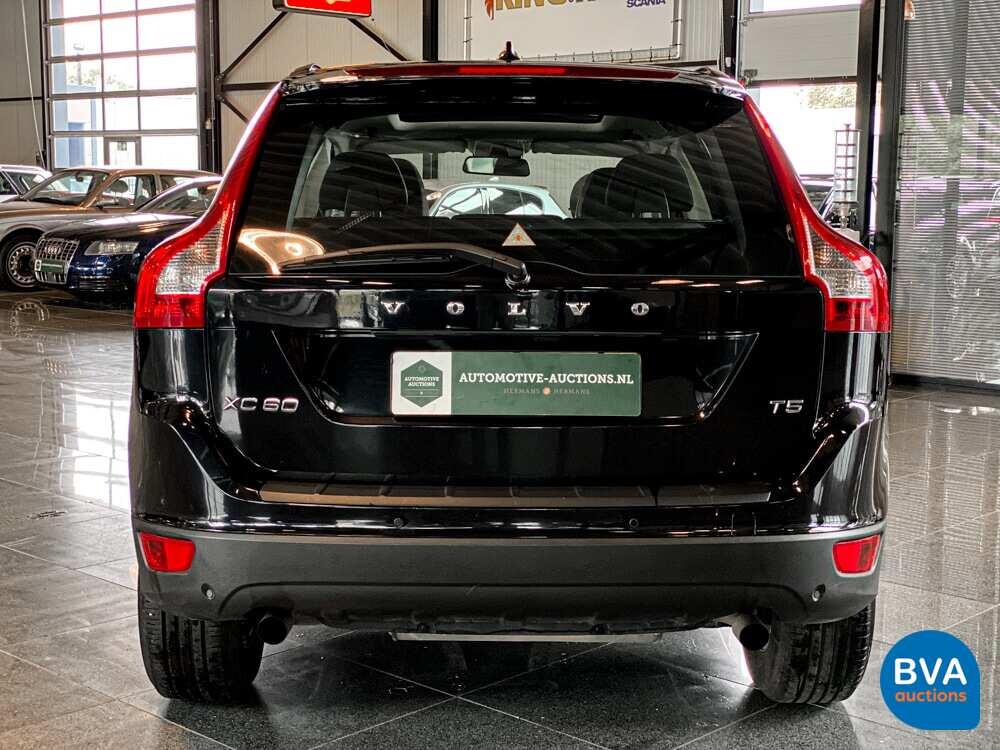 Volvo XC60 2.0 T5 Momentum 241pk 2011 -Org NL-, 81-PZG-6
