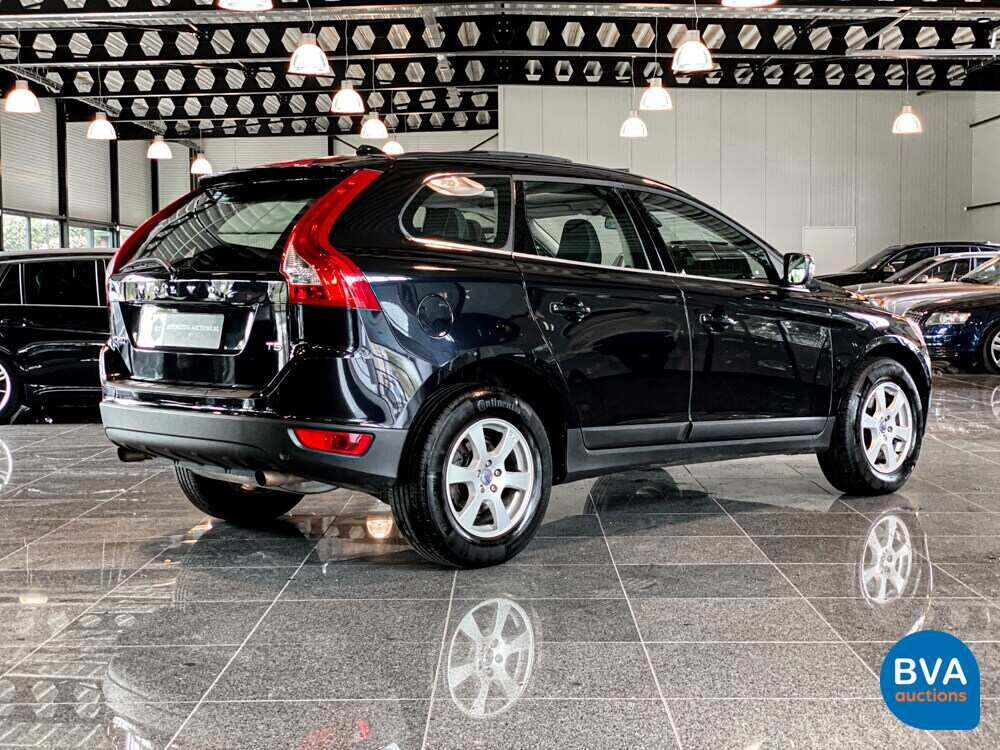 Volvo XC60 2.0 T5 Momentum 241pk 2011 -Org NL-, 81-PZG-6