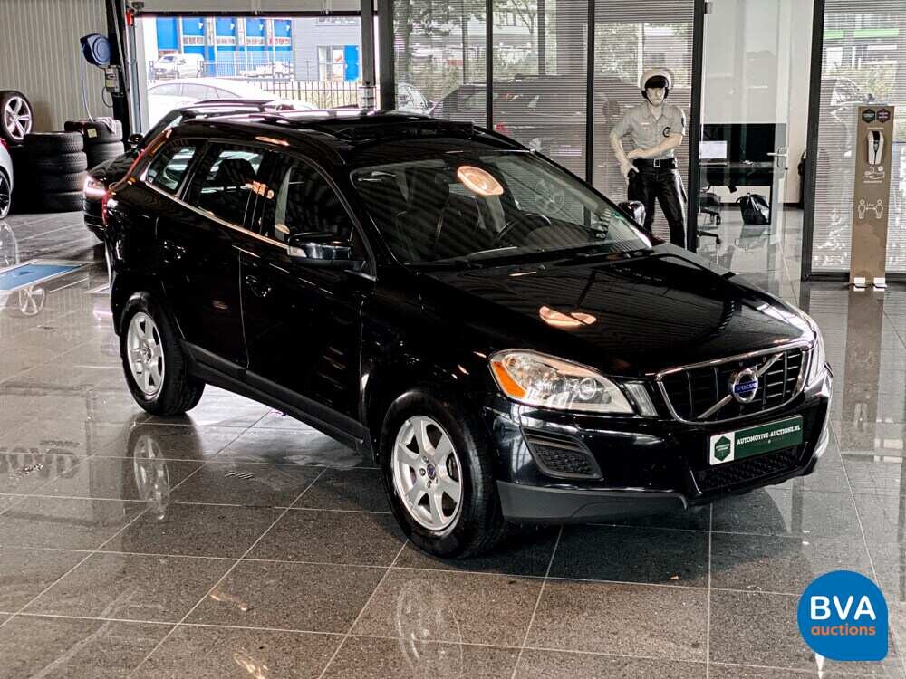 Volvo XC60 2.0 T5 Momentum 241pk 2011 -Org NL-, 81-PZG-6