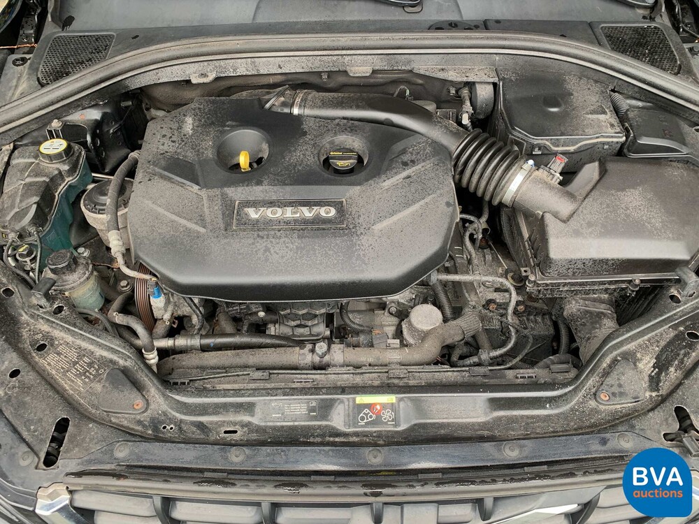 Volvo XC60 2.0 T5 Momentum 241pk 2011 -Org NL-, 81-PZG-6