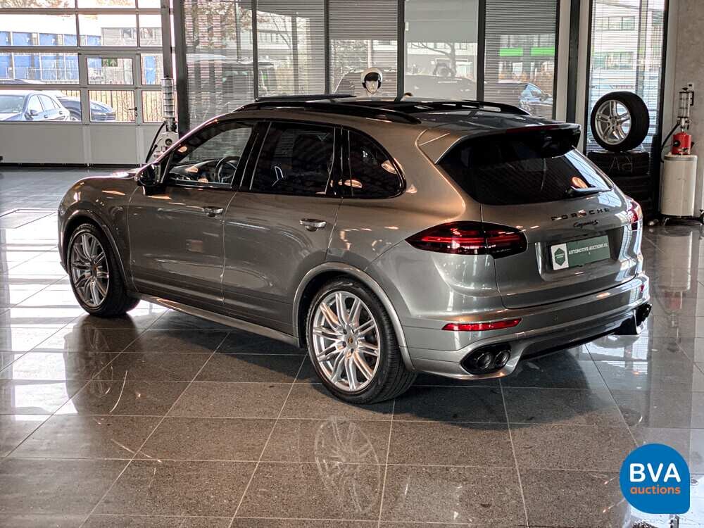 Porsche Cayenne 4.2 DS SportChrono 385PS 2017 Facelift -Org. NL, ND-061-B.
