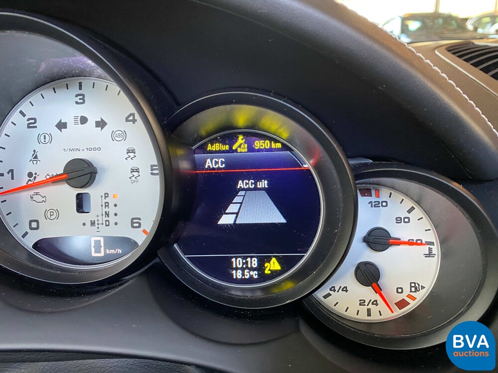 Porsche Cayenne 4.2 DS SportChrono 385PS 2017 Facelift -Org. NL, ND-061-B.