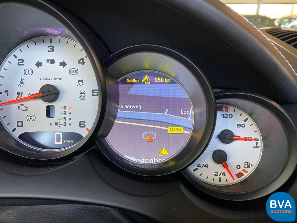 Porsche Cayenne 4.2 DS SportChrono 385PS 2017 Facelift -Org. NL, ND-061-B.