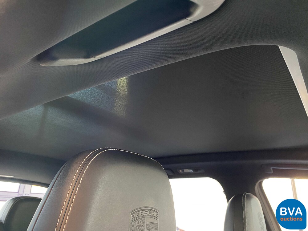 Porsche Cayenne 4.2 DS SportChrono 385PS 2017 Facelift -Org. NL, ND-061-B.