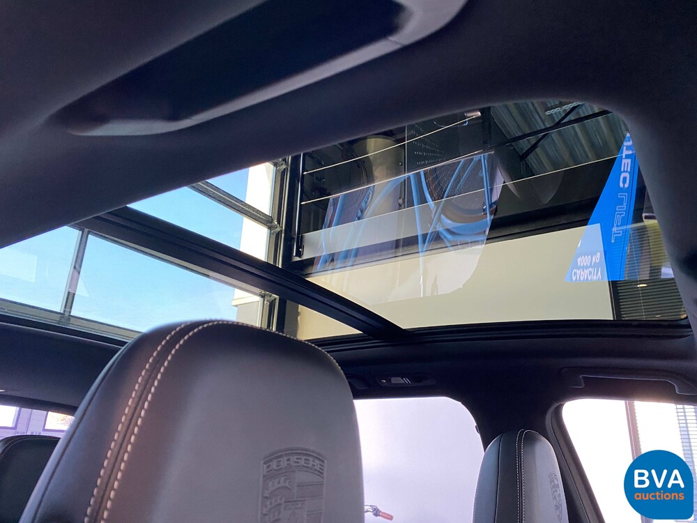 Porsche Cayenne 4.2 DS SportChrono 385PS 2017 Facelift -Org. NL, ND-061-B.