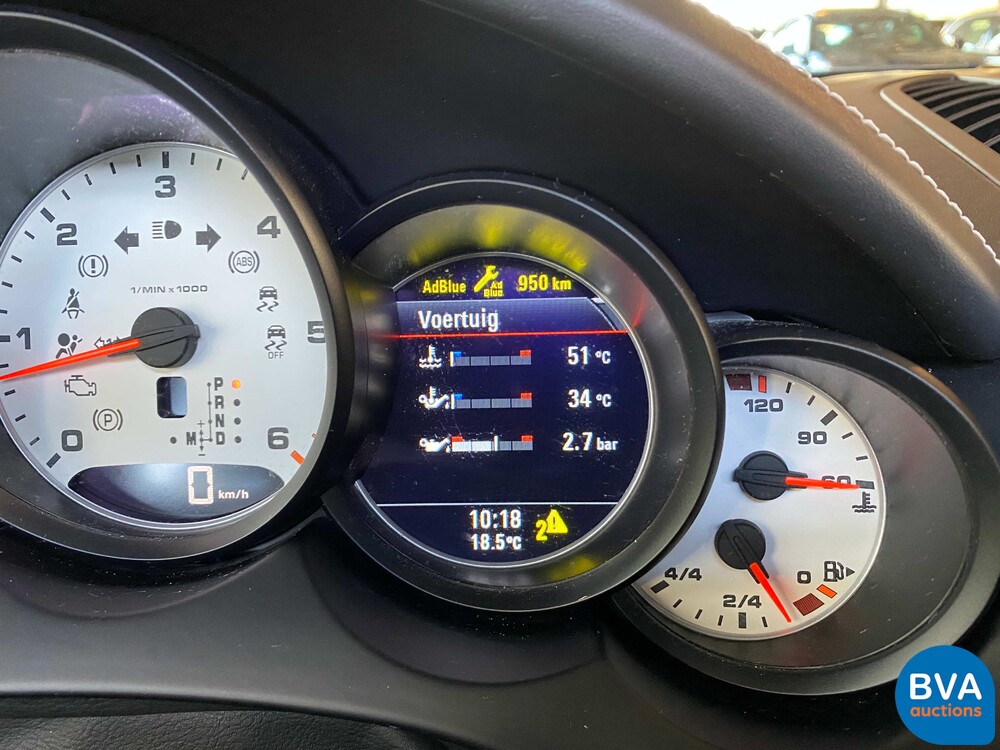 Porsche Cayenne 4.2 DS SportChrono 385PS 2017 Facelift -Org. NL, ND-061-B.