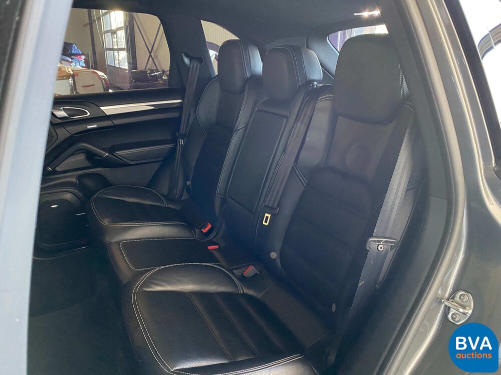 Porsche Cayenne 4.2 DS SportChrono 385PS 2017 Facelift -Org. NL, ND-061-B.