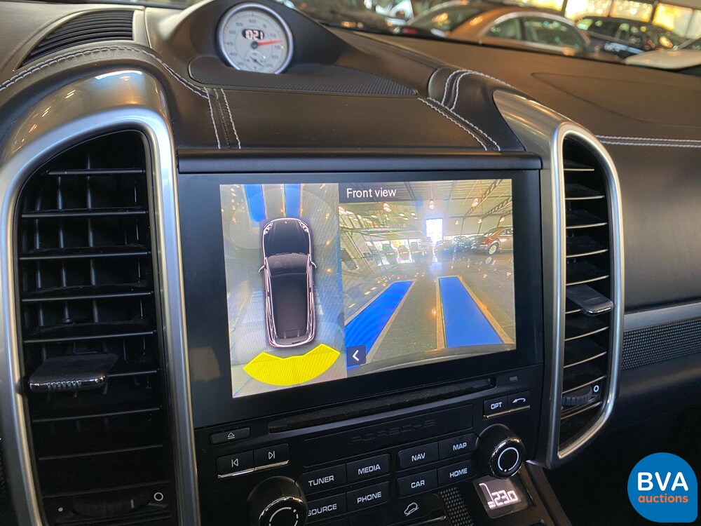 Porsche Cayenne 4.2 DS SportChrono 385PS 2017 Facelift -Org. NL, ND-061-B.