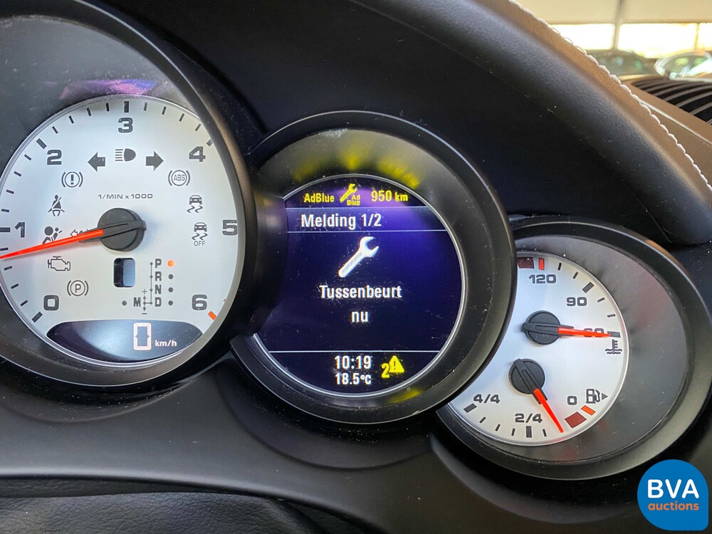 Porsche Cayenne 4.2 DS SportChrono 385PS 2017 Facelift -Org. NL, ND-061-B.