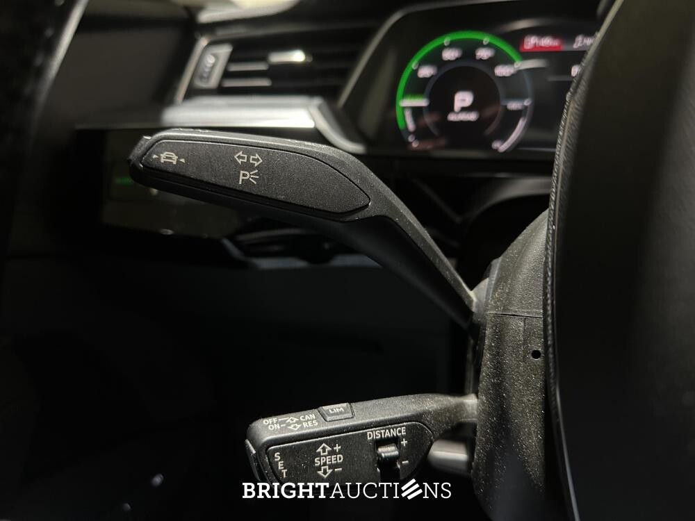 Audi e-tron 50 Quattro Launch Edition Plus 71 kWh 313pk 2019 (Origineel-NL + 1e Eigenaar), G-212-ZL