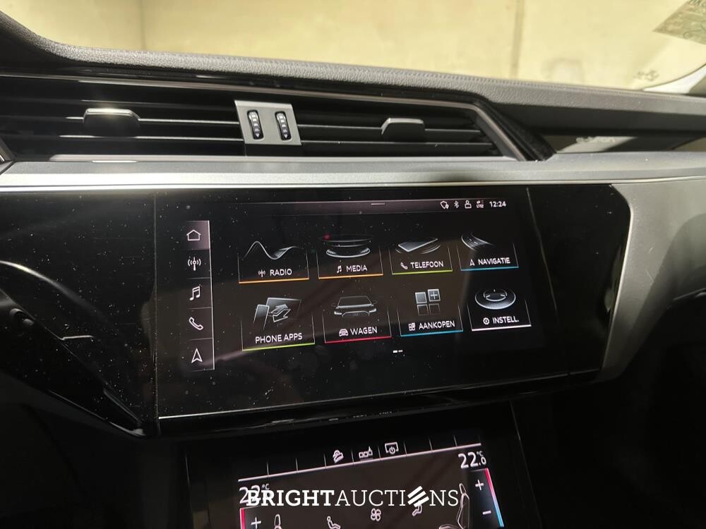 Audi e-tron 50 Quattro Launch Edition Plus 71 kWh 313pk 2019 (Origineel-NL + 1e Eigenaar), G-212-ZL