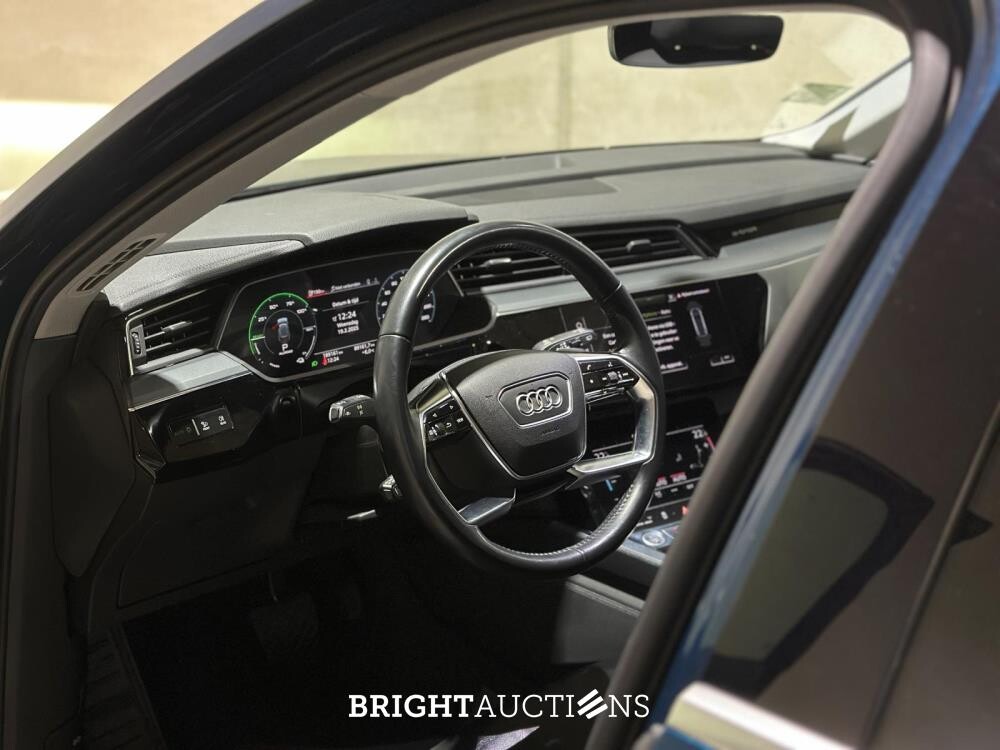 Audi e-tron 50 Quattro Launch Edition Plus 71 kWh 313pk 2019 (Origineel-NL + 1e Eigenaar), G-212-ZL