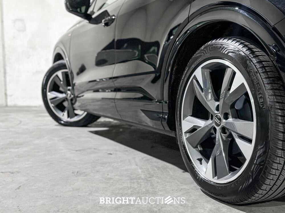 Audi Q4 Sportback e-tron 40 Launch edition S Competition 77 kWh 204pk 2021 (Origineel-NL), N-622-TH
