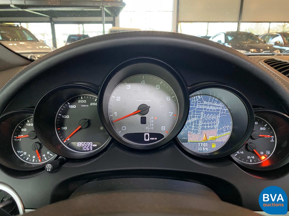 Porsche Cayenne S 4.8 V8 Tiptronic 400pk 2011, 62-XVN-5