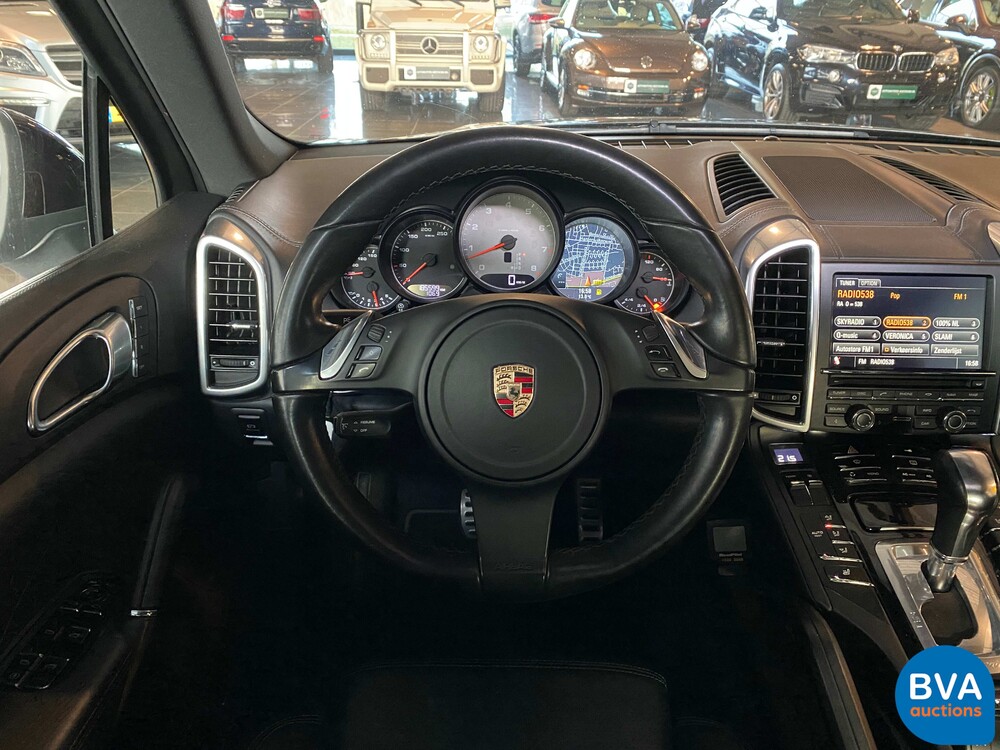 Porsche Cayenne S 4.8 V8 Tiptronic 400pk 2011, 62-XVN-5