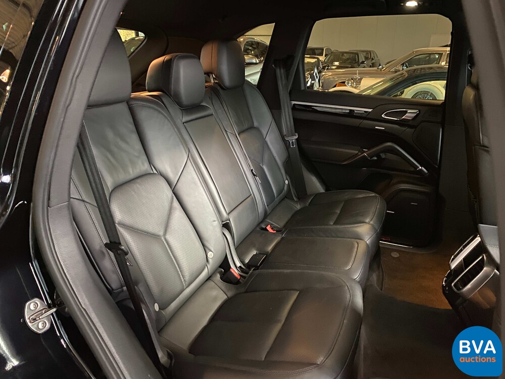 Porsche Cayenne S 4.8 V8 Tiptronic 400pk 2011, 62-XVN-5