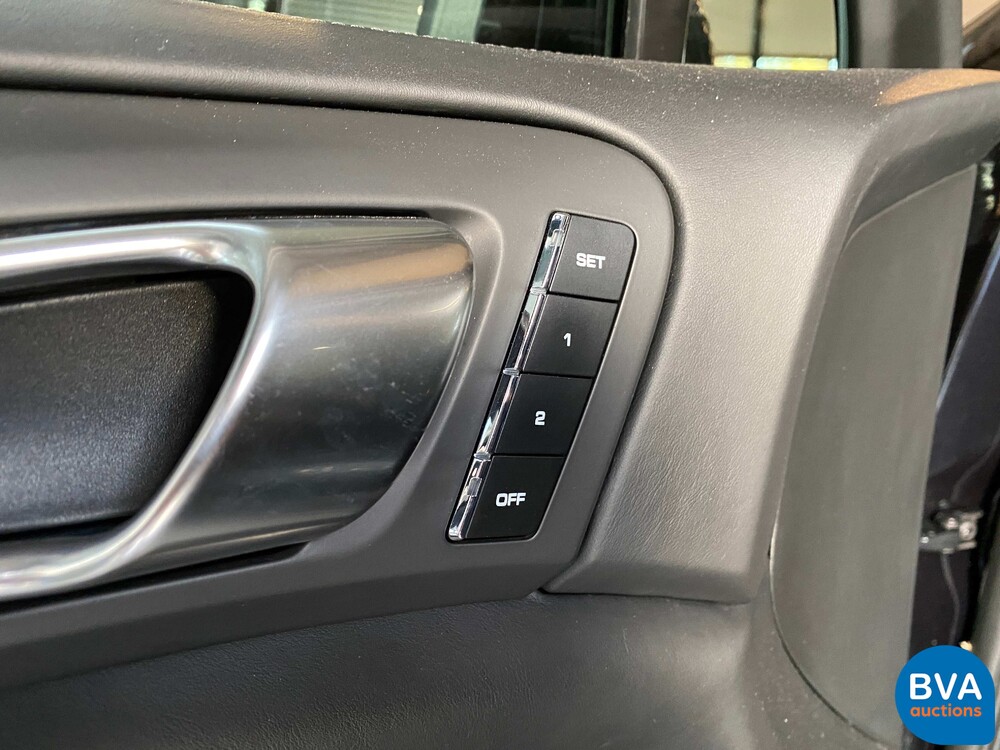 Porsche Cayenne S 4.8 V8 Tiptronic 400pk 2011, 62-XVN-5